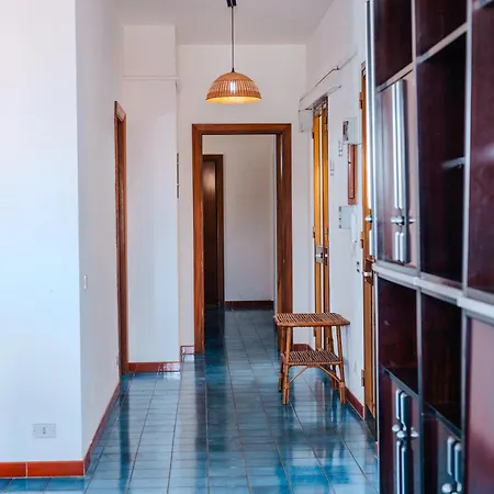 Gallipoli, Faro Blu Appartement